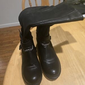 Paritzia By SPRING STEP Black Leather Ankle Boots